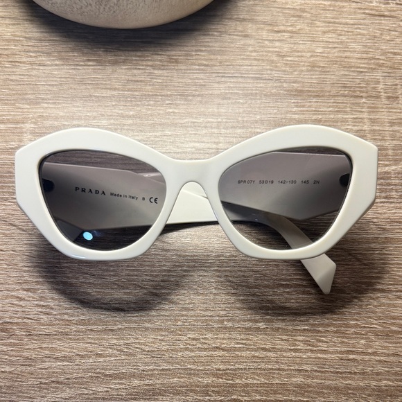 Prada Women's Sunglasses in White - Picture 1 of 5